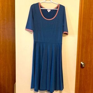 LulaRoe Nicole Dress Size Large